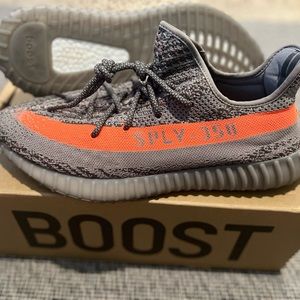 Yeezy Boost 350 V2